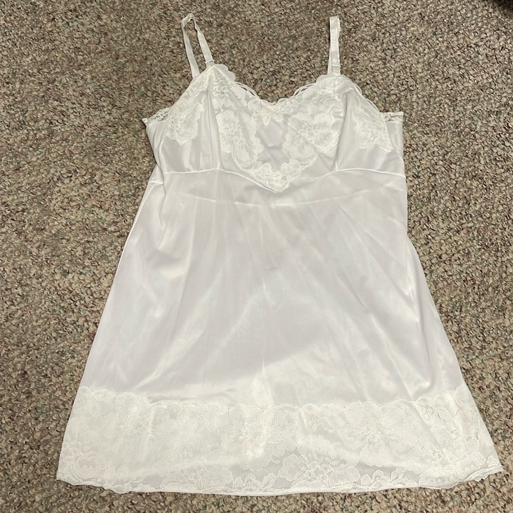 Vintage 50s/60s lace slip
